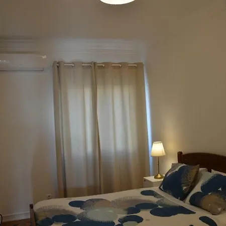 White Sofimar Apartment *