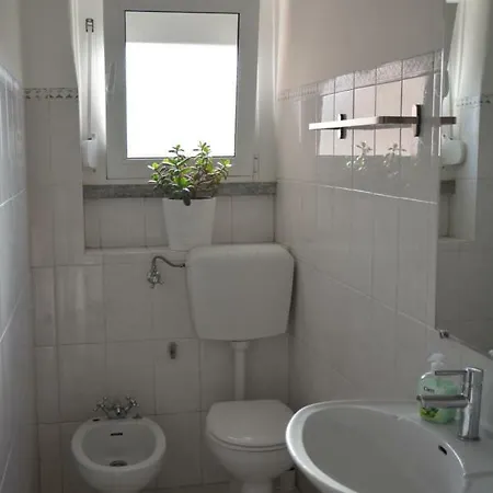 Apartment White Sofimar *